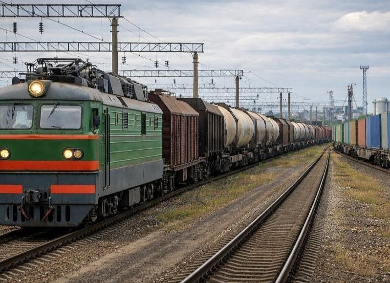 Минтранс: в 2024 году объем ж/д перевозок грузов снизился на 3%